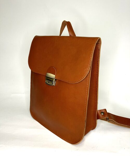 Mugursoma pusaplis gaiši brūna