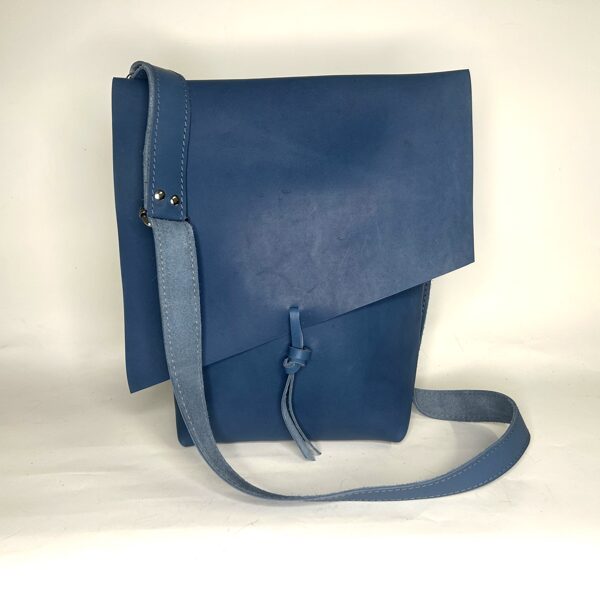 Lielā kvadrātsoma zila