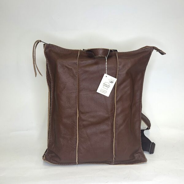 Mīksta mugursoma tumši brūna