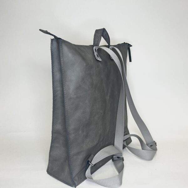 Mīksta mugursoma grafīta